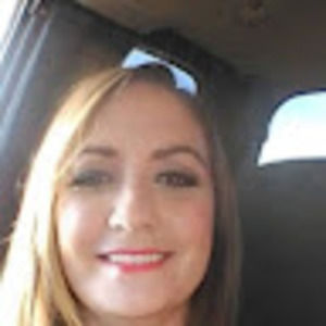 Meet your Posher, Alicia